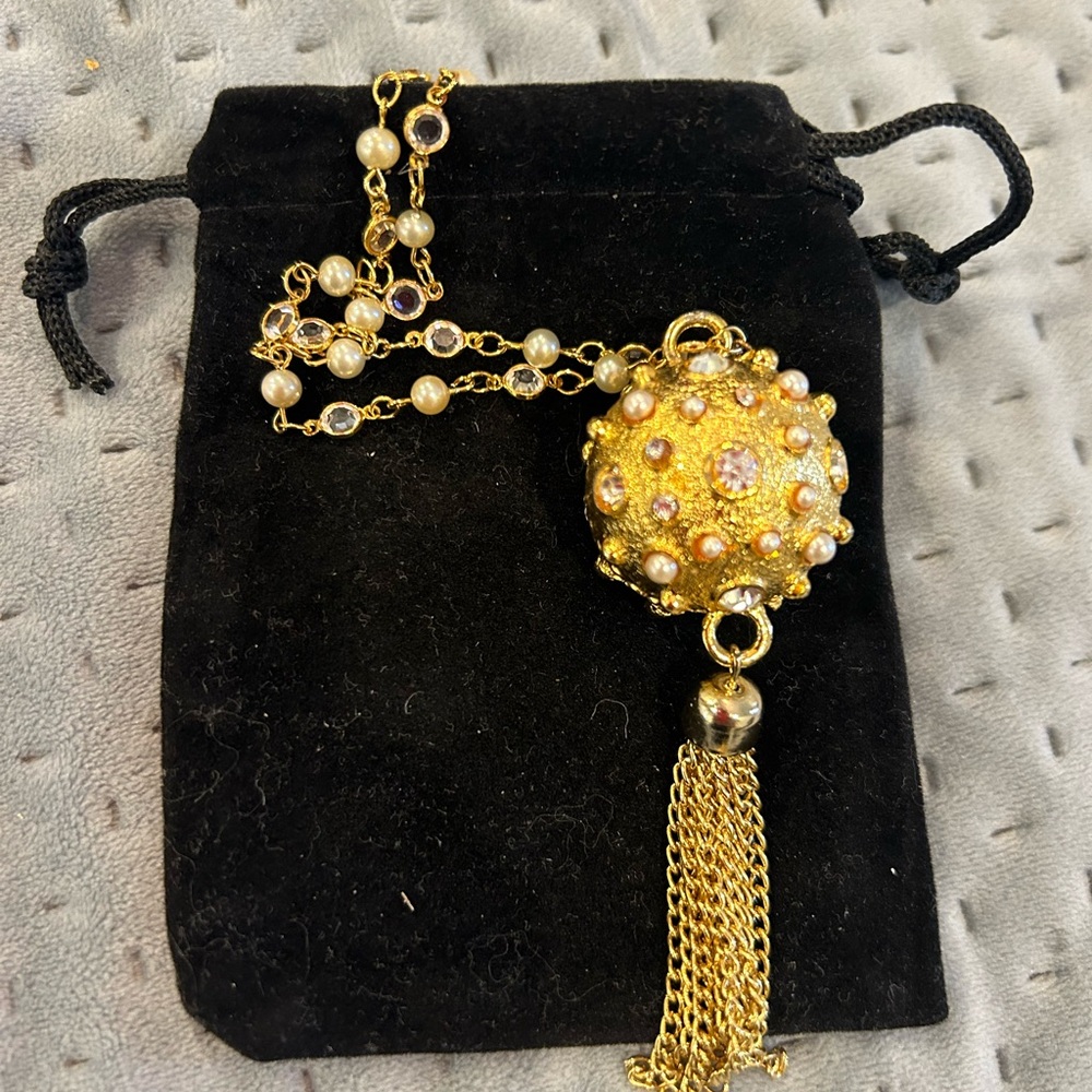 Vintage Leslie Block Pearl & Crystal Ball & Pearl Tassel w 36” Chain Nexklace